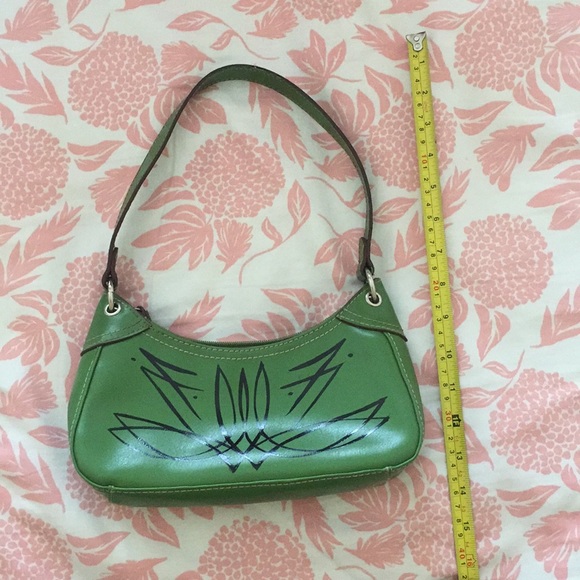 Hand painted pinstriped purse - Picture 2 of 4